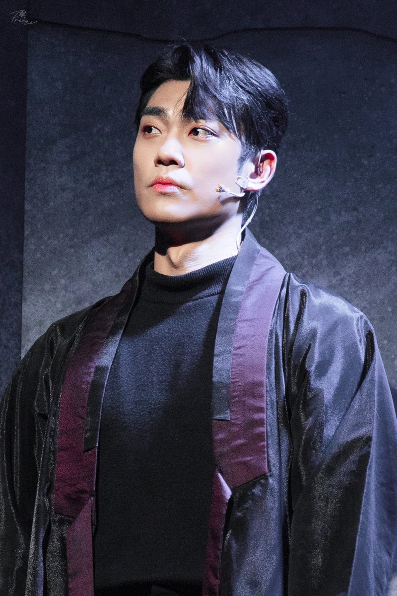 260315 뮤지컬 [초록] 커튼콜데이                                                                                                      

류인/영진 #김찬종