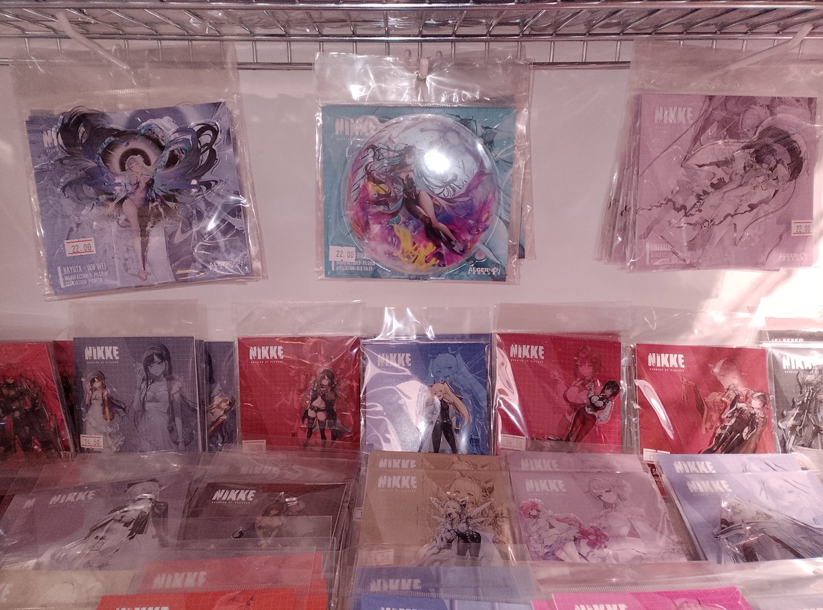 animate London POP UP Store tweet media