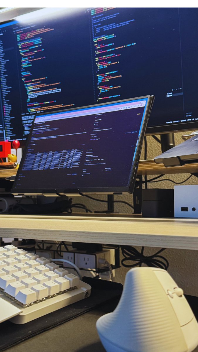 RyanGCox_'s tweet photo. Daily setup... 📸 https://t.co/xJEQsBEtEz