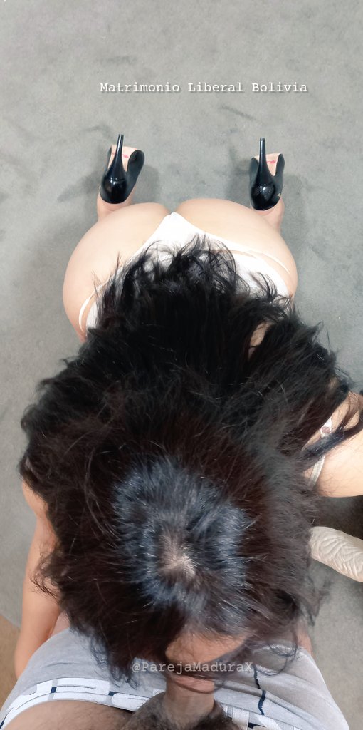 Mi pose favorita 
#EsposaCulona #GordiBuena #SeñoraMadura