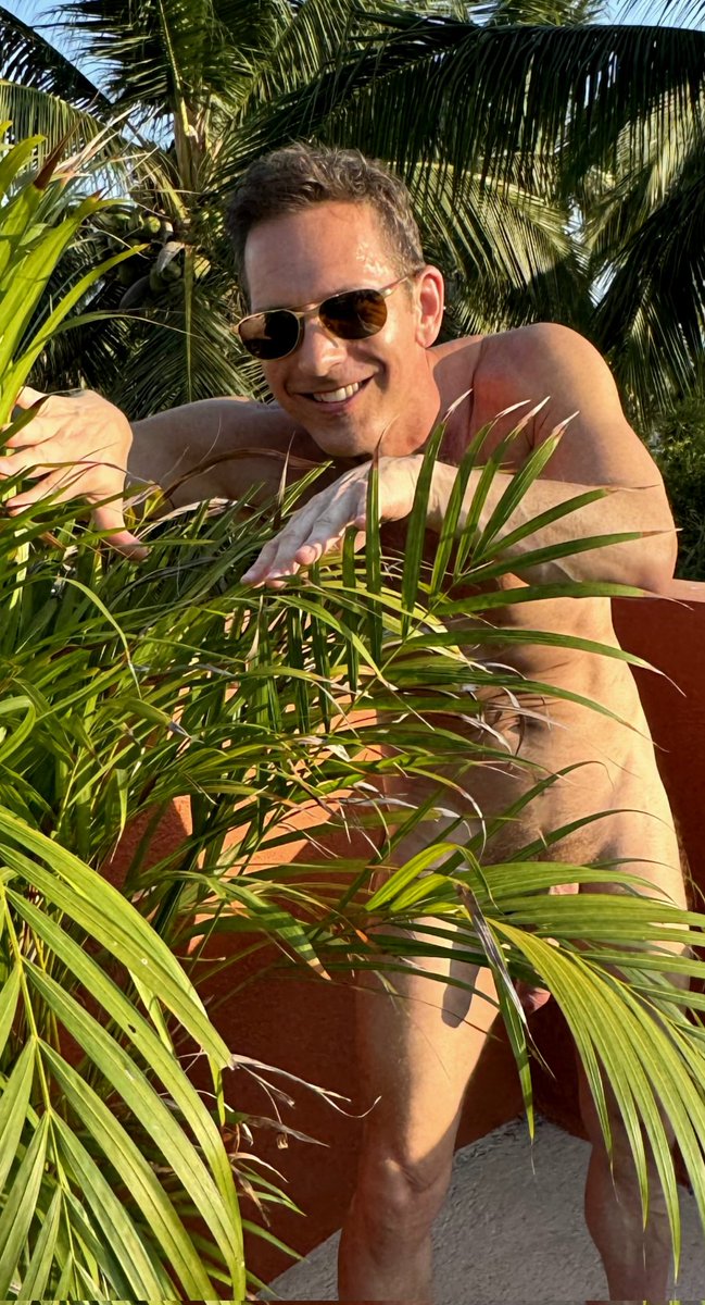 Martin Naked 60K - Nude most of the time! Mtl-Qc tweet media