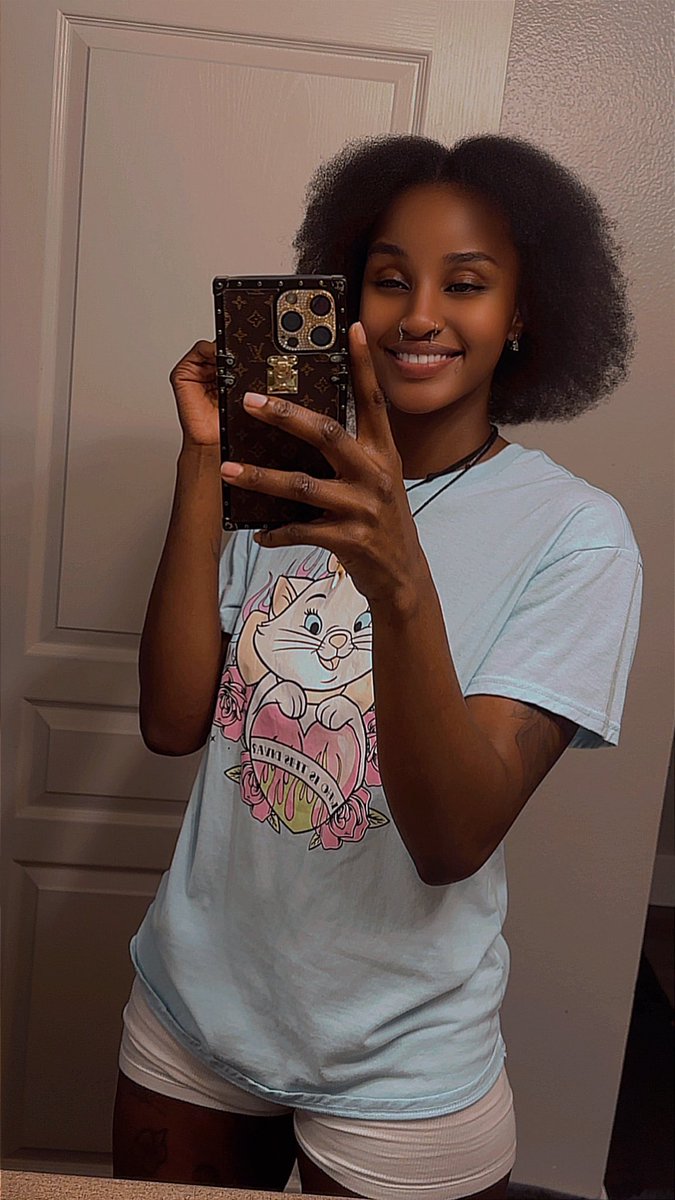 Jamila Nansikombi 🇺🇬🇺🇸(Zama) tweet media