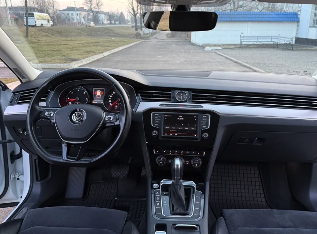 Сумний Дембель tweet media