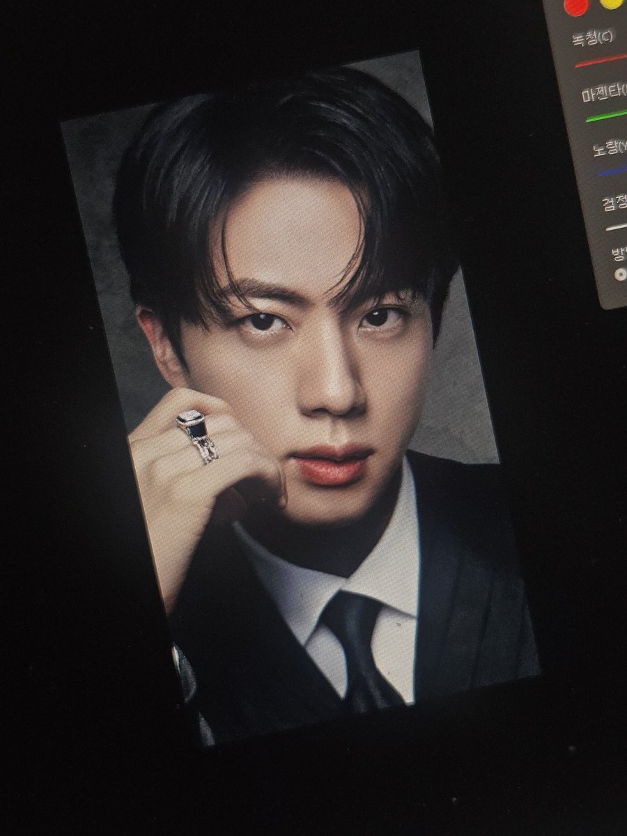 Pink Glitter tweet media