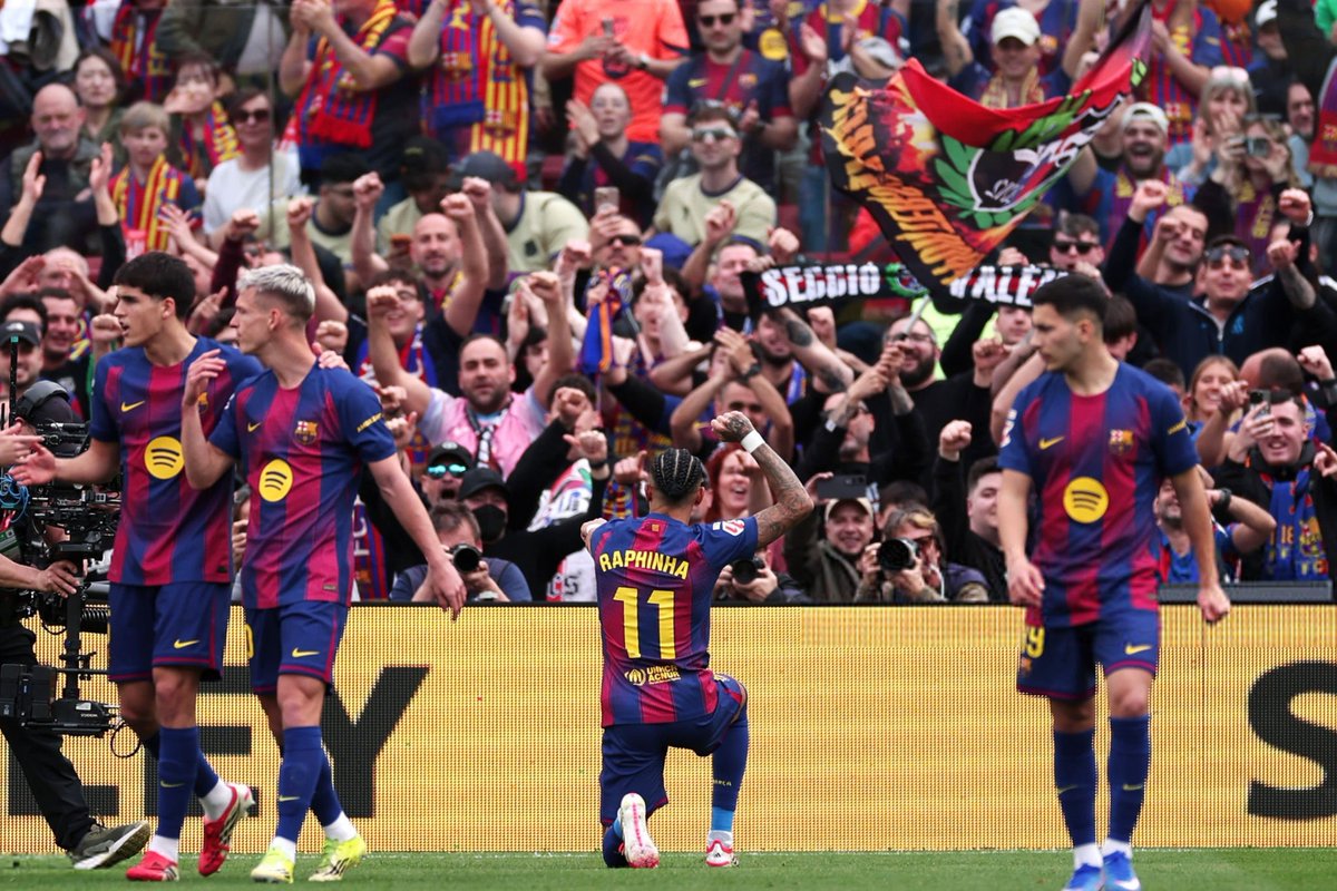 4KMHQ's tweet image. Raphinha #BarçaSevilla