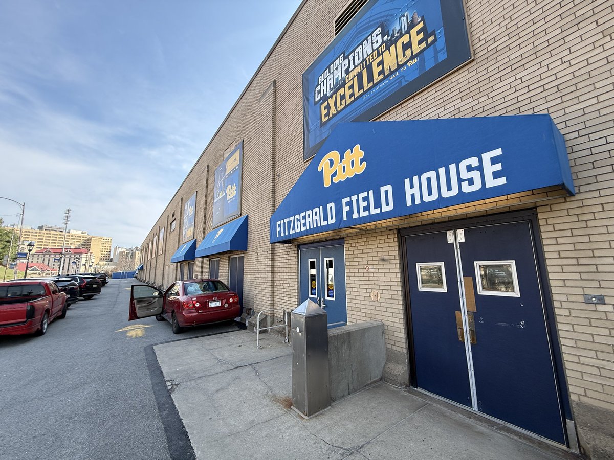 93.7 The Fan tweet media