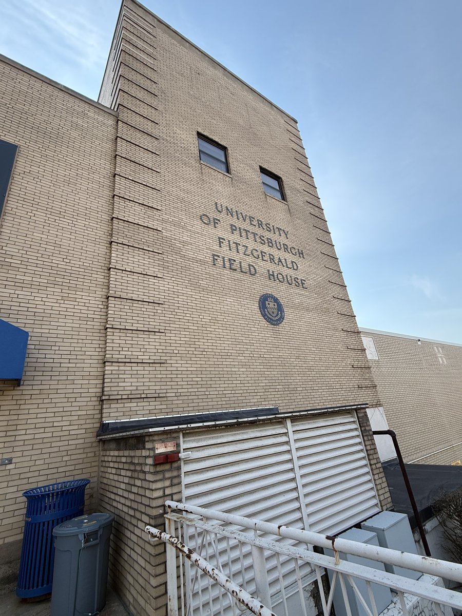 93.7 The Fan tweet media