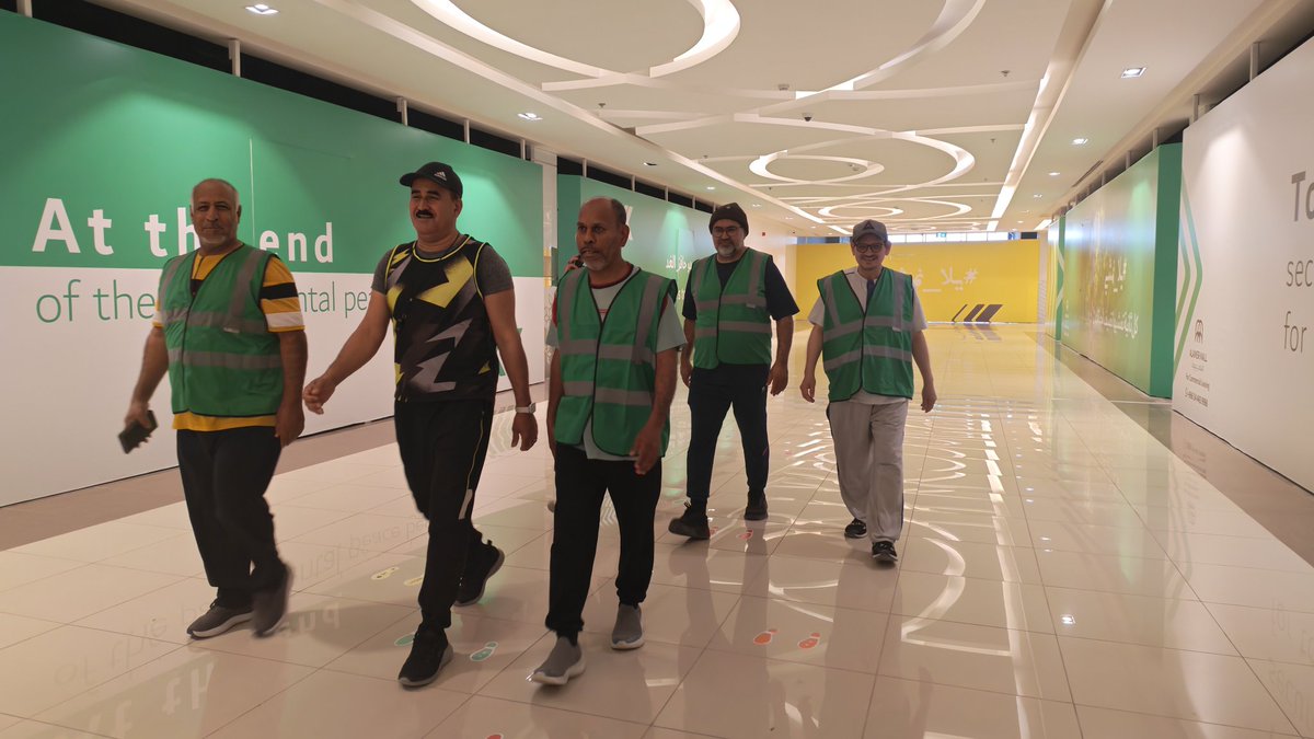 ALMANSORACLUB's tweet photo. بخطوات ملؤها الحيوية.. 
أقام نادي المنصورة برنامجه الرياضي لرياضة المشي اليوم في أروقة ممشى العامر مول بقيادة الكابتن القدير حسن الناصر🏃‍♂️✨
نتقدم بجزيل الشكر لإدارة العامر مول على إتاحة هذه الفرصة لممارسة الرياضة وتعزيز الروابط المجتمعية.
@mosgovsa https://t.co/5eN51zQIhO