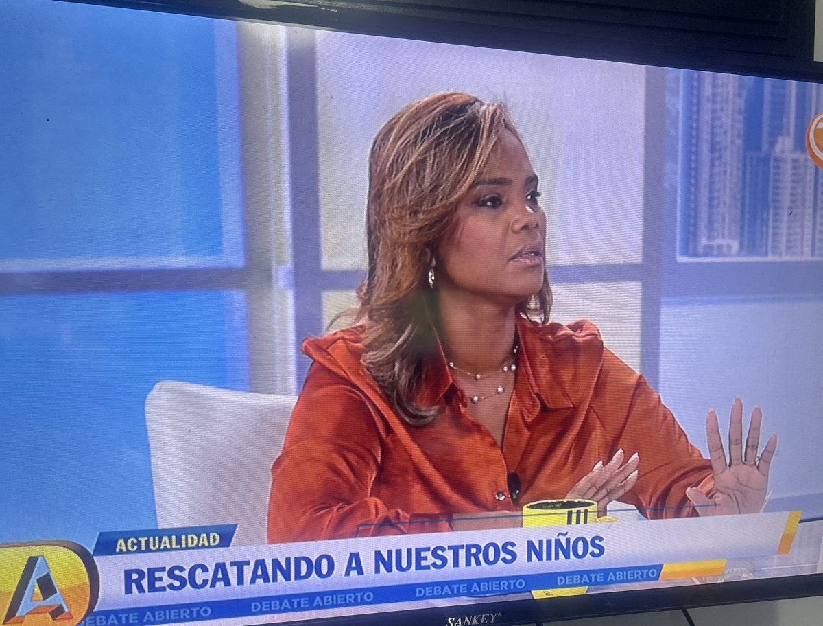 JennieBarb's tweet photo. @Debate_Abierto 
@Telemetro 

Mencionar públicamente el nombre de la niña hoy no es informar es exponer. Los programas se apagan, pero la huella de esa exposición acompaña a la niña toda la vida.  La identidad de los niños no es material de discusión pública. https://t.co/blM63Aokm3