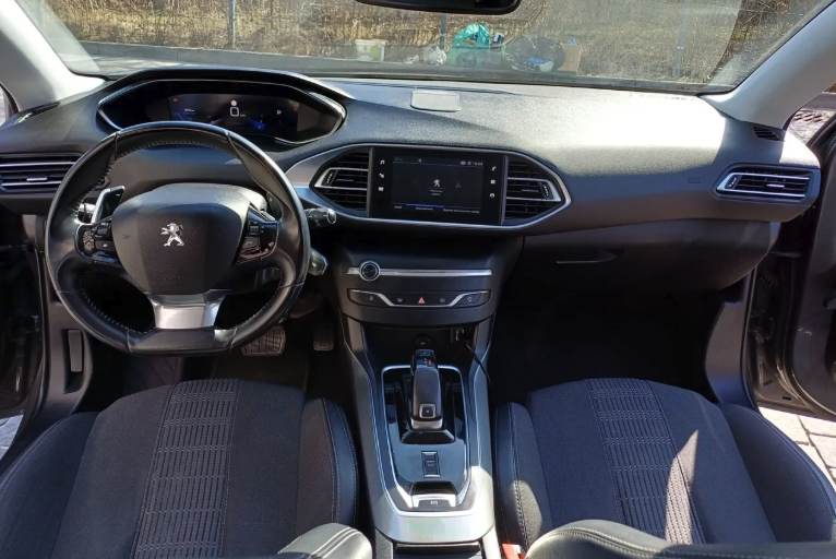 Сумний Дембель tweet media