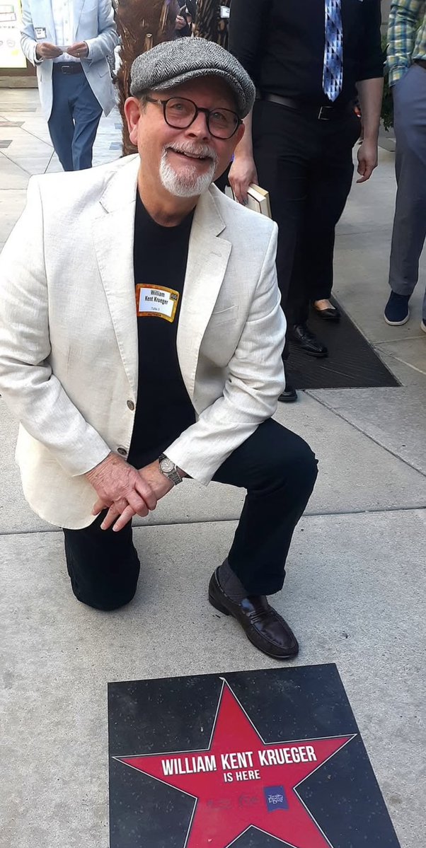 Atria Mystery Bus tweet media