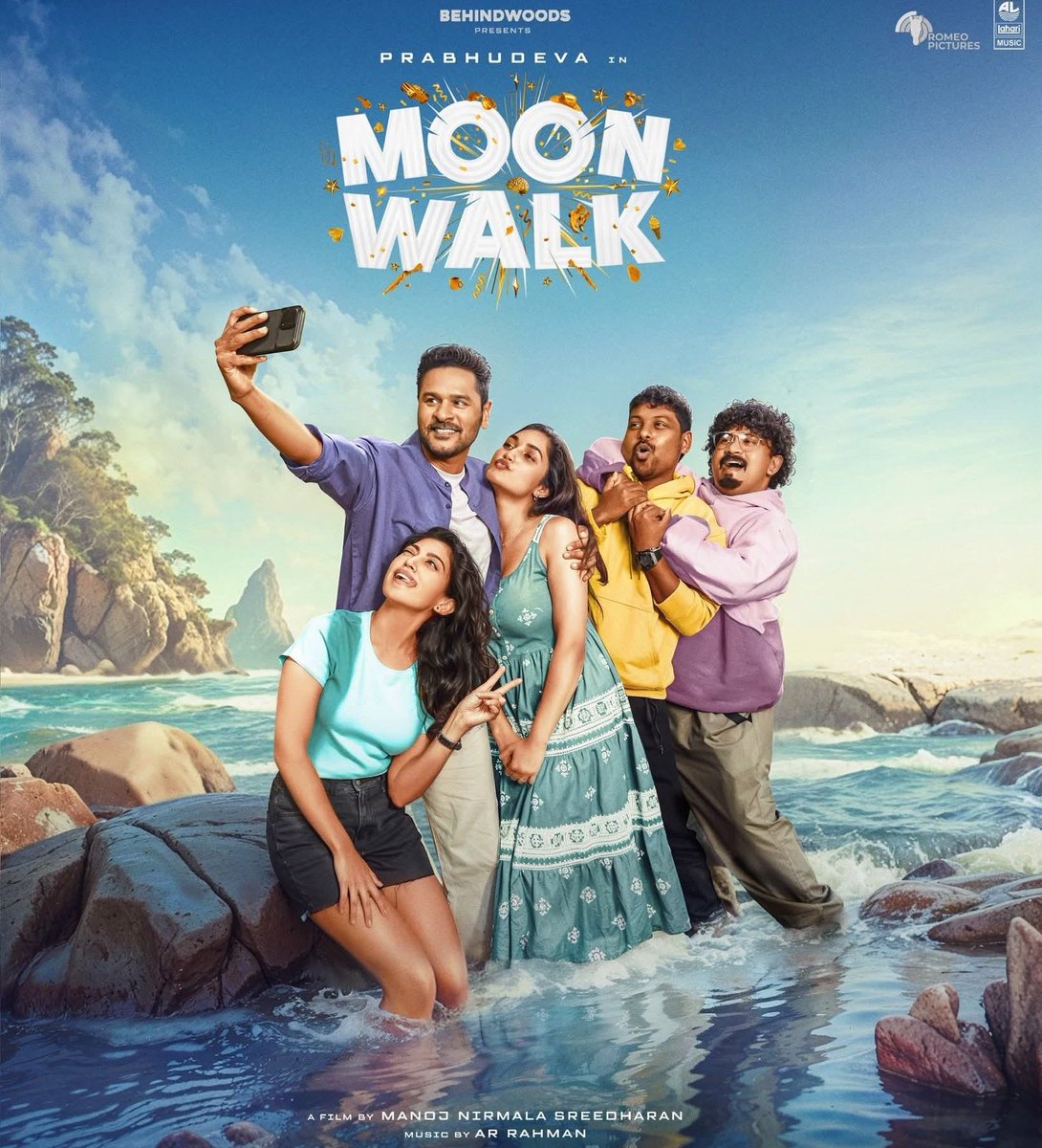 _MovieTamil's tweet image. Q: You have done 16 looks in the film #Moonwalk. Even #KamalHaasan has not done this many looks in a single film.

#YogiBabu:
— Yes, I have done 16 roles in this film. At first, I said no to the director.
— But he insisted and said it would be good if I did it, so I agreed to