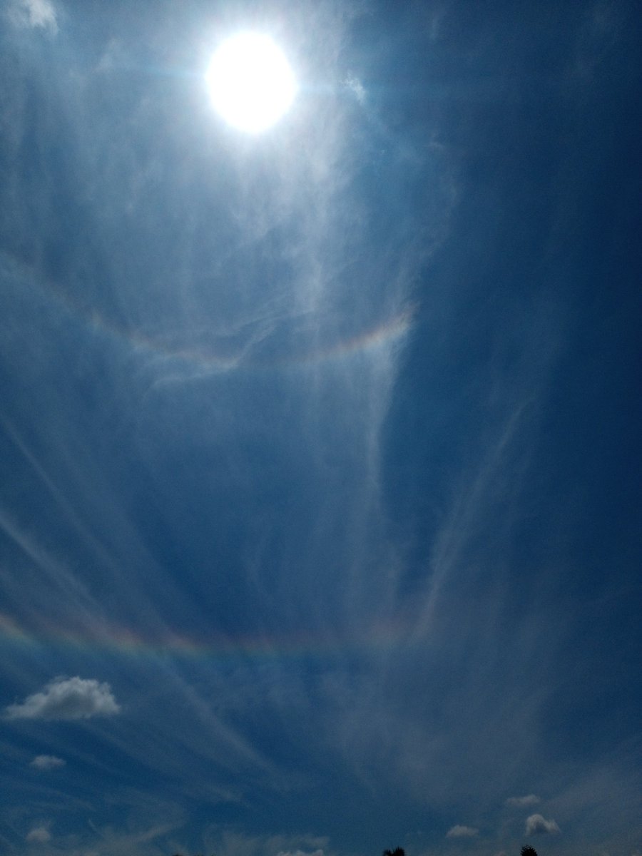 Zanh74's tweet photo. Cielo en valle del cauca. https://t.co/mec6thUgv5