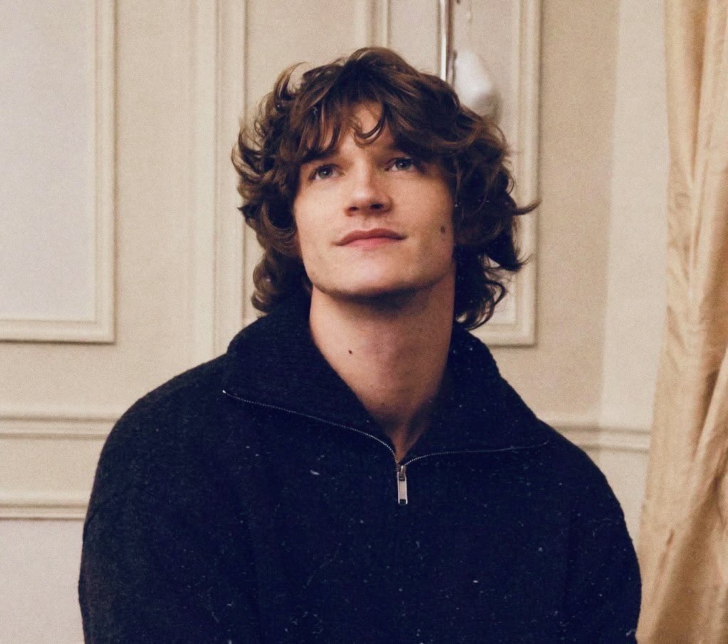 lili 🏒 | au no 📌 tweet media