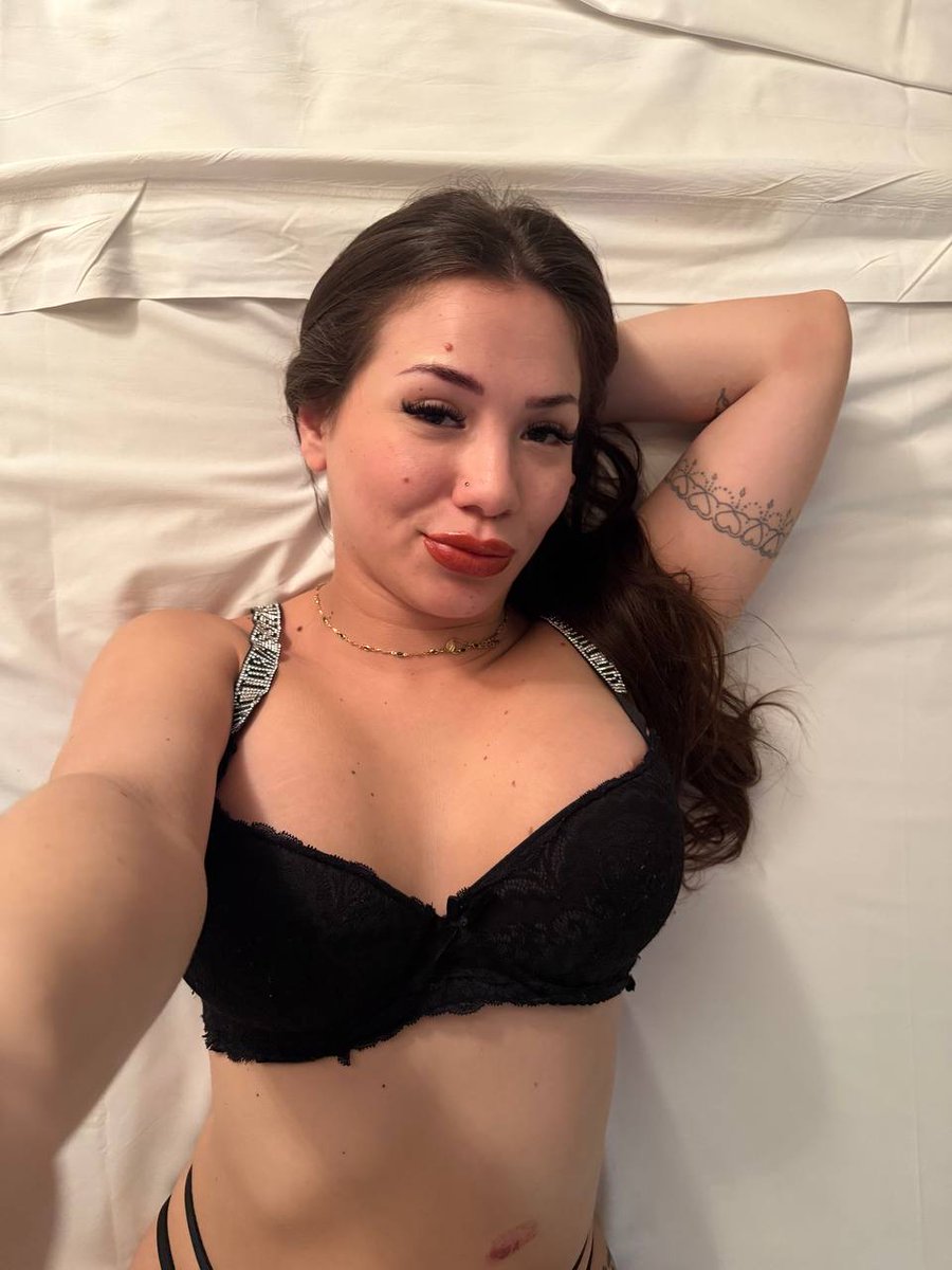 Ευα Δημούδη tweet media