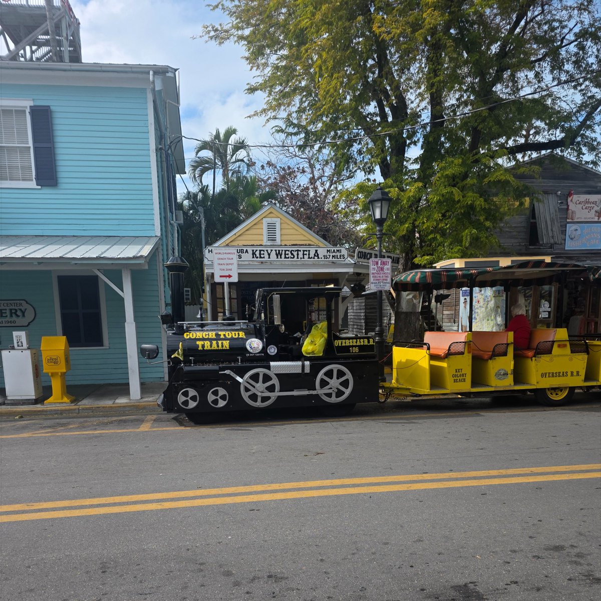 Key West - Party in Key West tweet media