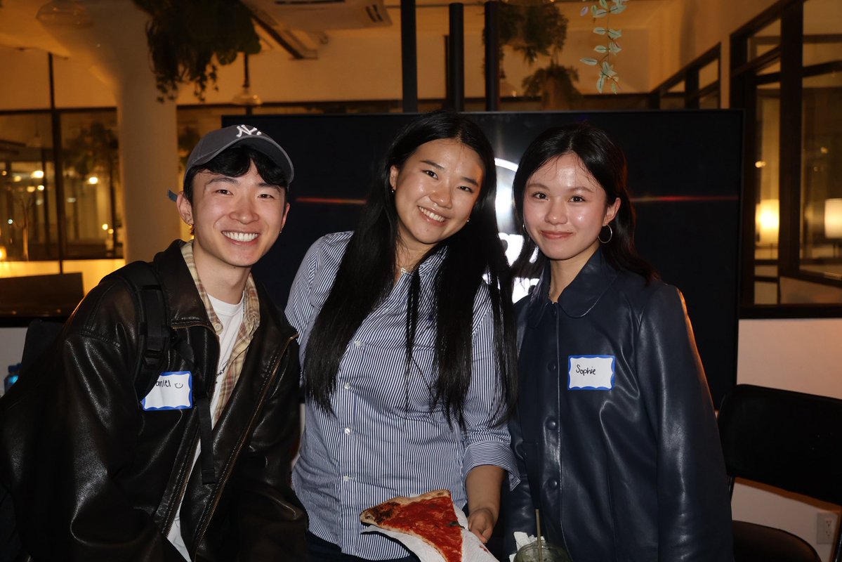 designmeetup tweet media