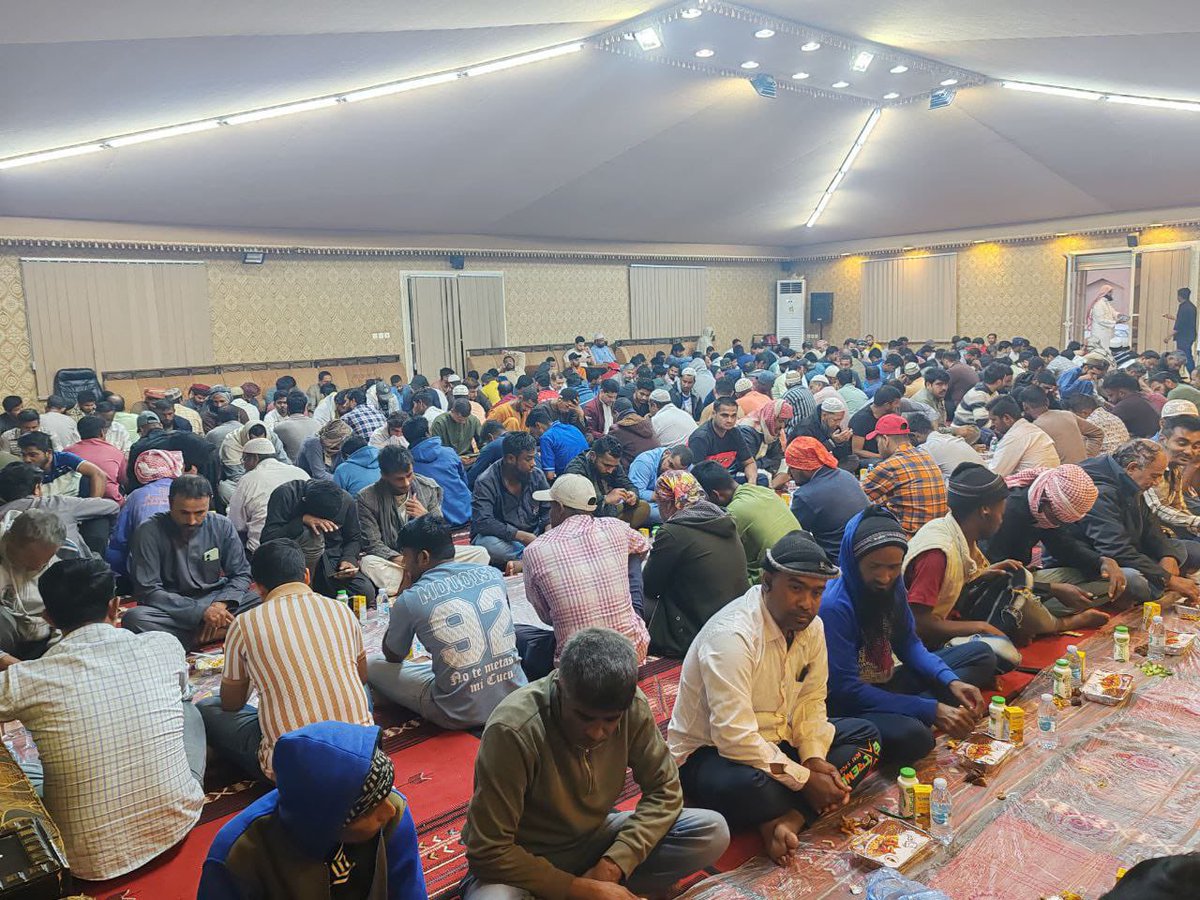 صور :
#افطار_صائم_١٤٤٧
#جمعية_البر_الخيرية_بساجر
اليوم السادس والعشرون  ٢٦-٩-١٤٤٧
تم تفطير 659  صائماًً 
جزى الله المحسنين خير الجزاء