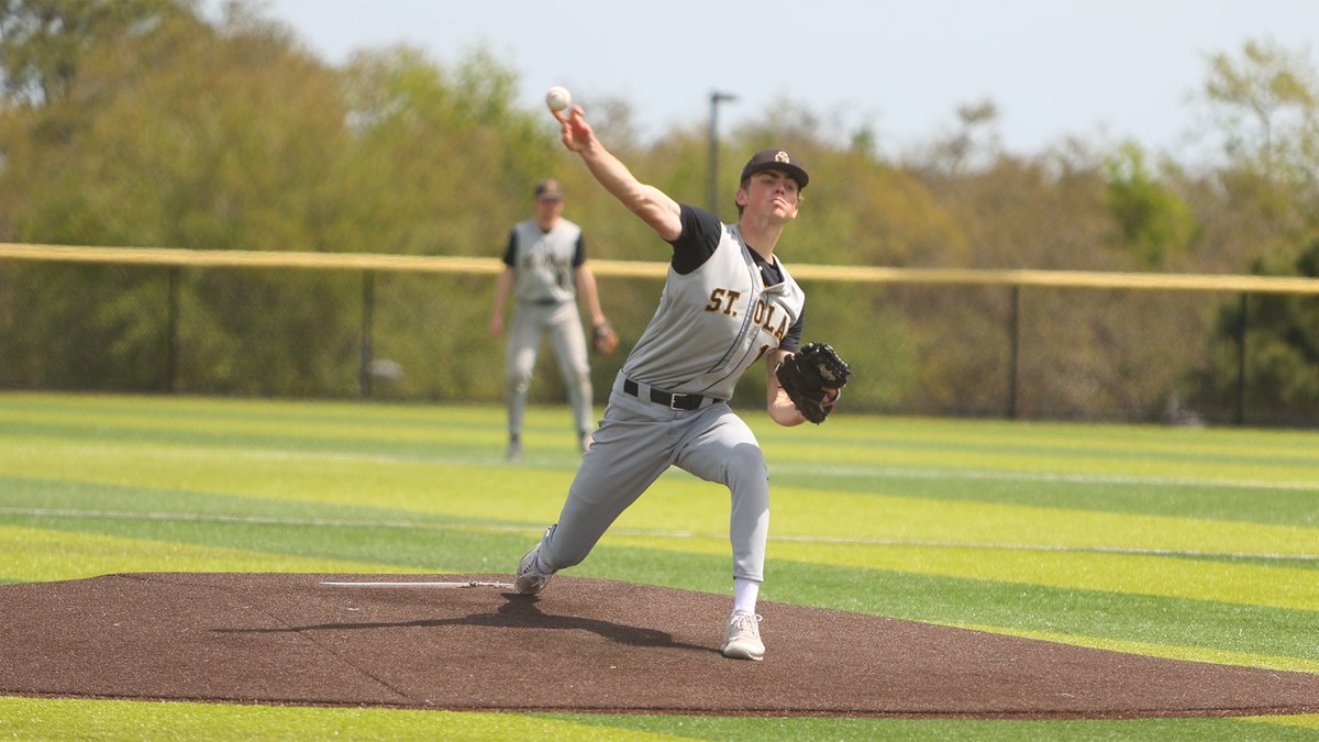 St. Olaf Athletics tweet media