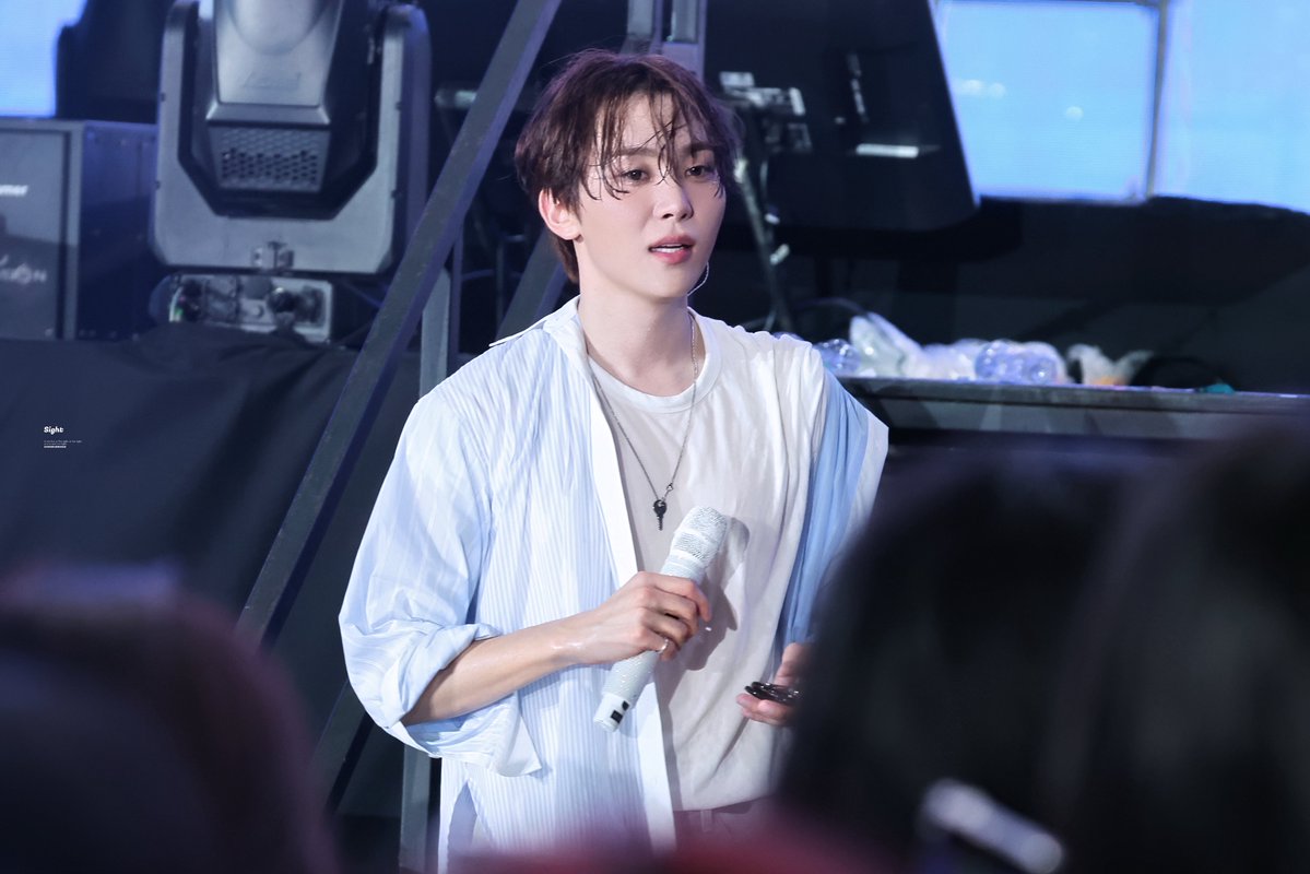 𝑠𝑖𝑔ℎ𝑡 tweet media