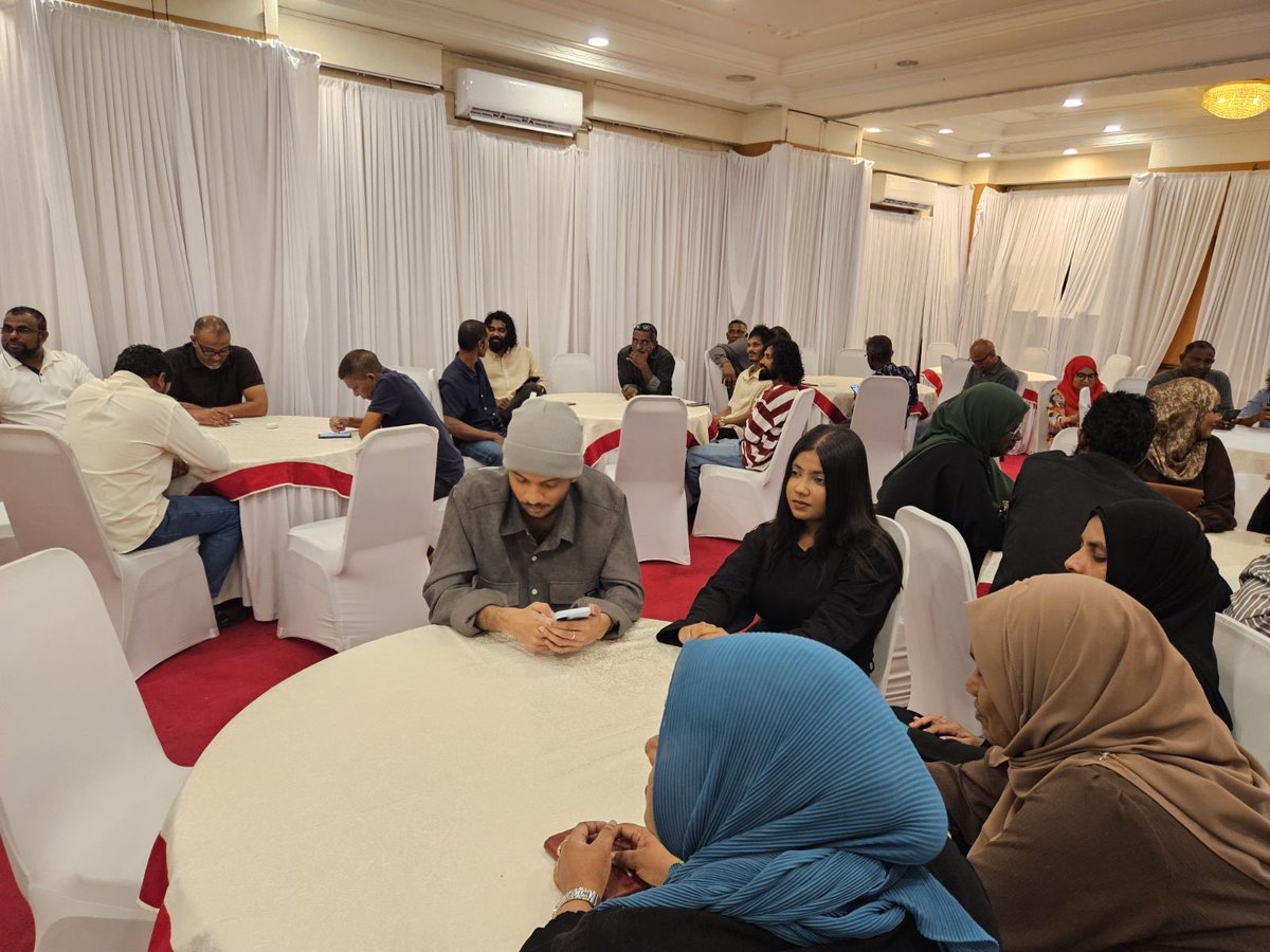 shazla2026's tweet photo. We had a very successful Taraweeh gathering with Maradhuans in the Malé area
Aishath Shazla  🖐 5️⃣ ✅
#TheGreaterAddu #Addu #maradhoo #dhivehingeraajje #maldives #LCE2026
#VotePNC #CongressPartyMV
 #TheGreaterAddu https://t.co/Zjm1Ywb6kR