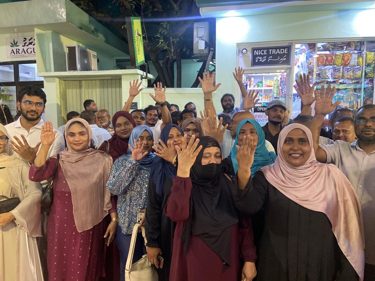 shazla2026's tweet photo. We had a very successful Taraweeh gathering with Maradhuans in the Malé area
Aishath Shazla  🖐 5️⃣ ✅
#TheGreaterAddu #Addu #maradhoo #dhivehingeraajje #maldives #LCE2026
#VotePNC #CongressPartyMV
 #TheGreaterAddu https://t.co/Zjm1Ywb6kR