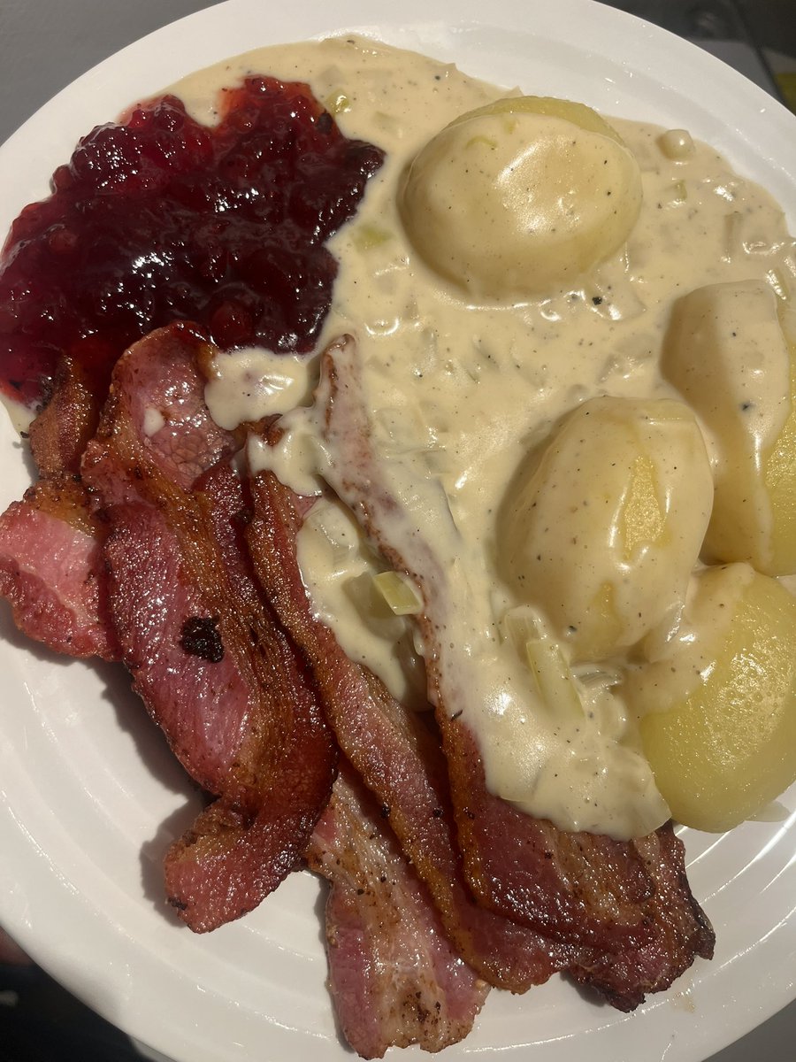 Joakim B tweet media