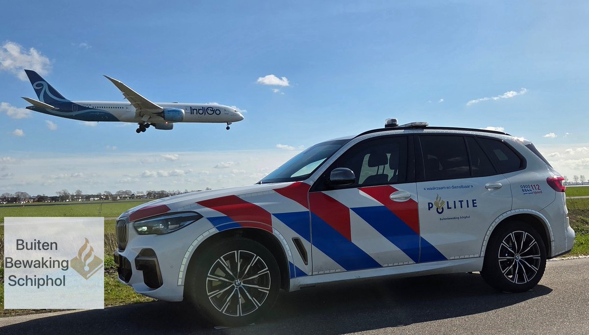 Politie Buitenbewaking Schiphol tweet media