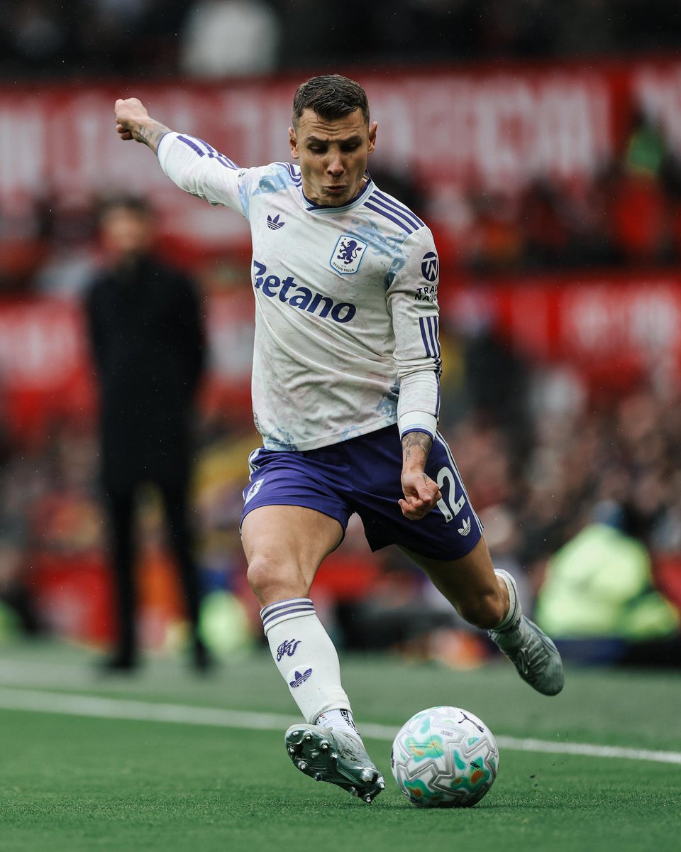 villareport tweet media