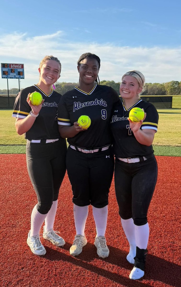 Ella Rose Melder LHP tweet media