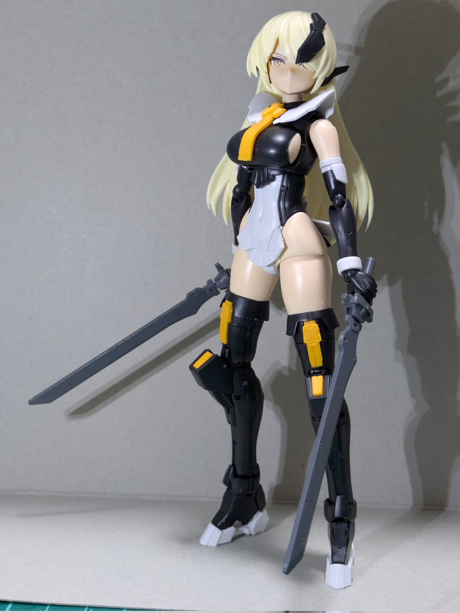 かなやまーは tweet media