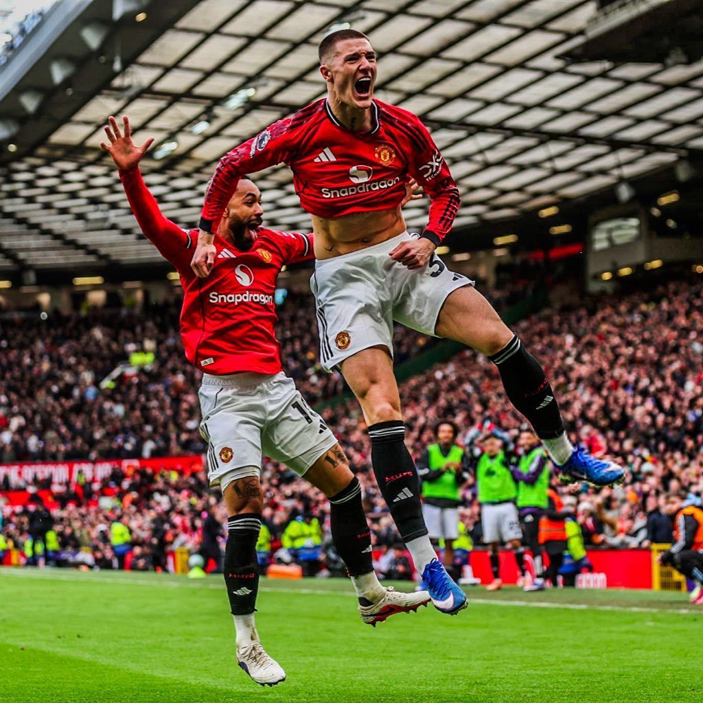 Iberry💯 tweet media