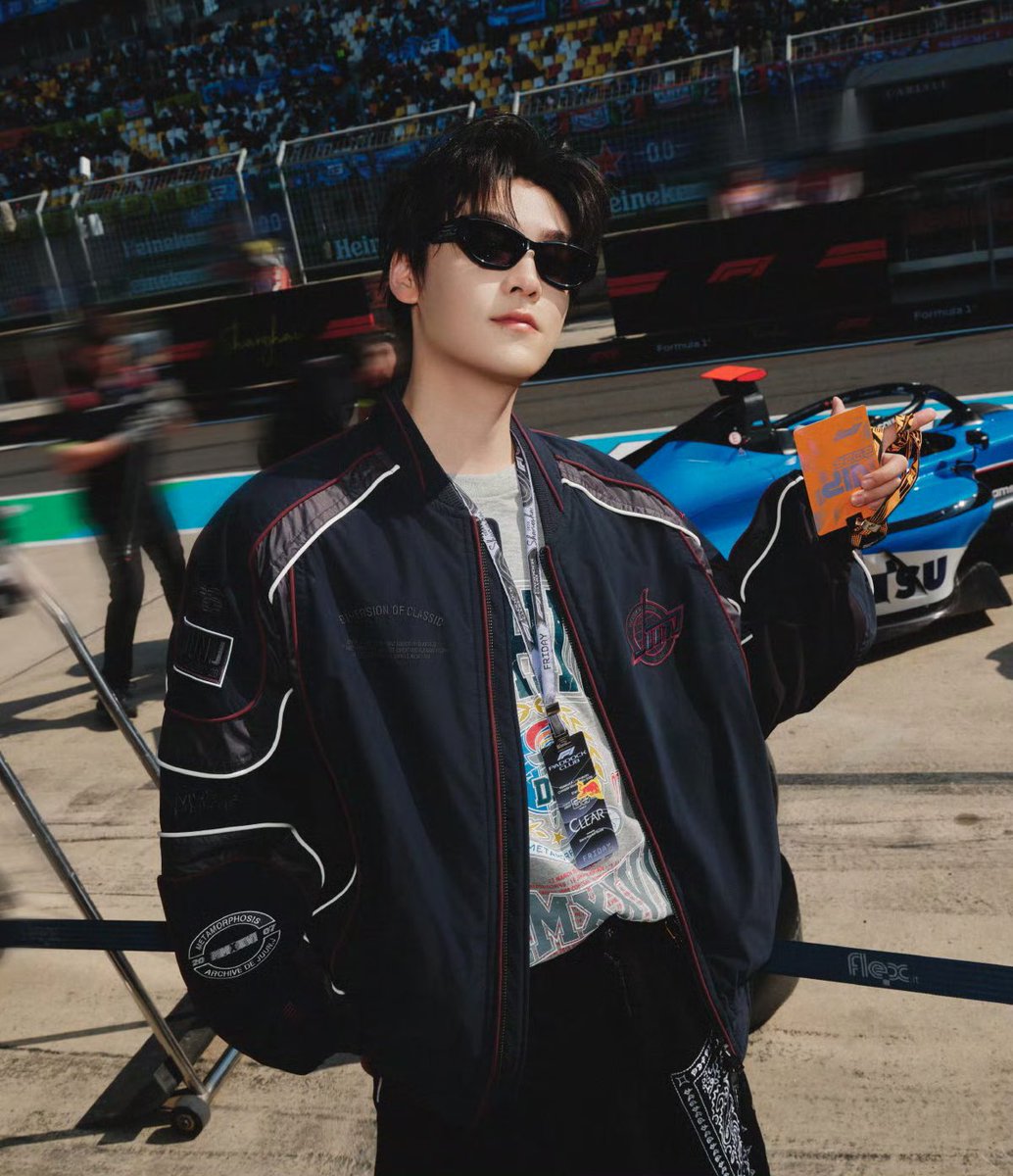 ๐๐ข ๐๐ฎ, ้ tweet media