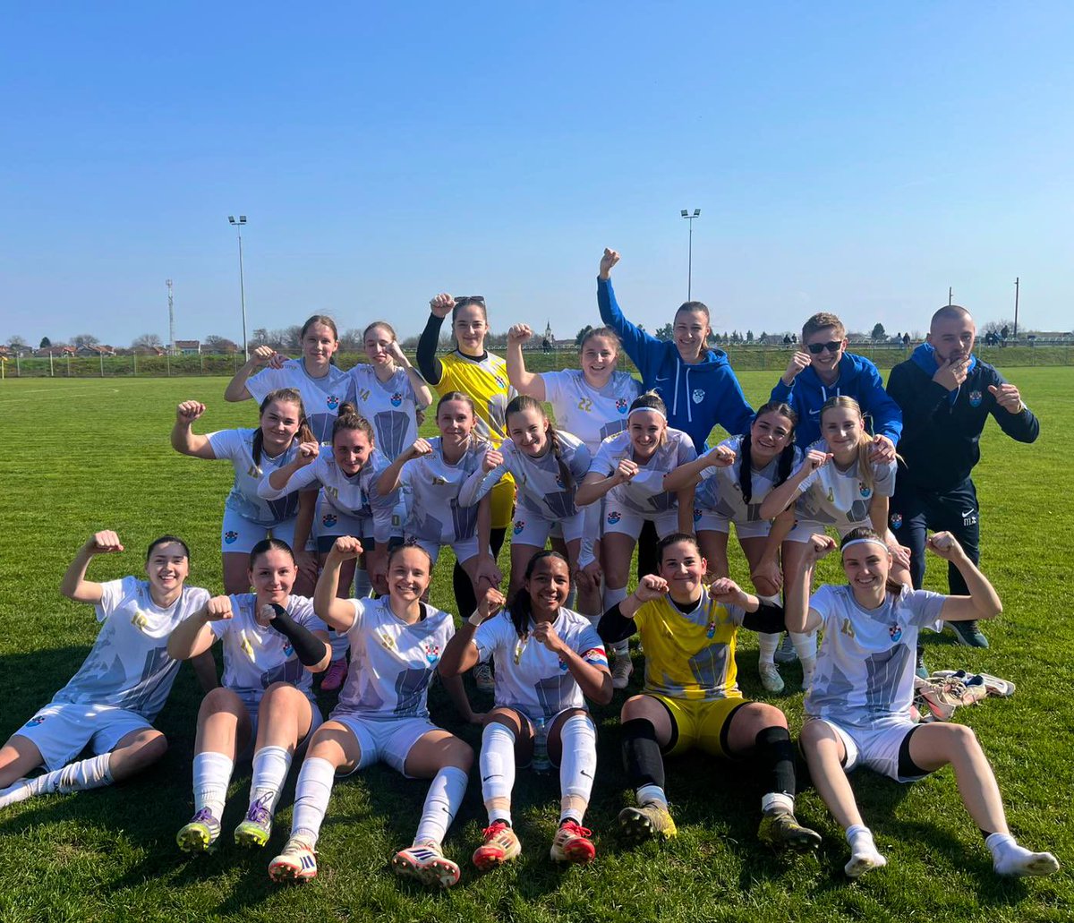 Lynette Ureña Díaz tweet media