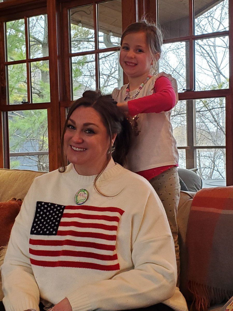ElsieLooby's tweet photo. God says your gifts are free. Being an auntie will be the greatest “freebie” I’ve ever received. Am I right, @mariettalooby?! https://t.co/cAsxKfgFMm