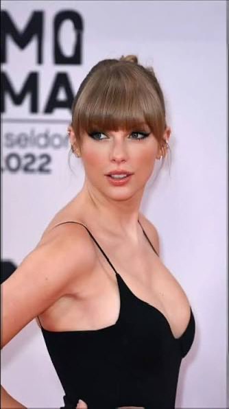 Txylorswifer⸆⸉ tweet media