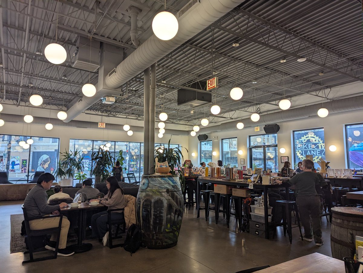 Rebecca Weber 🙂🐈‍⬛📰 tweet media