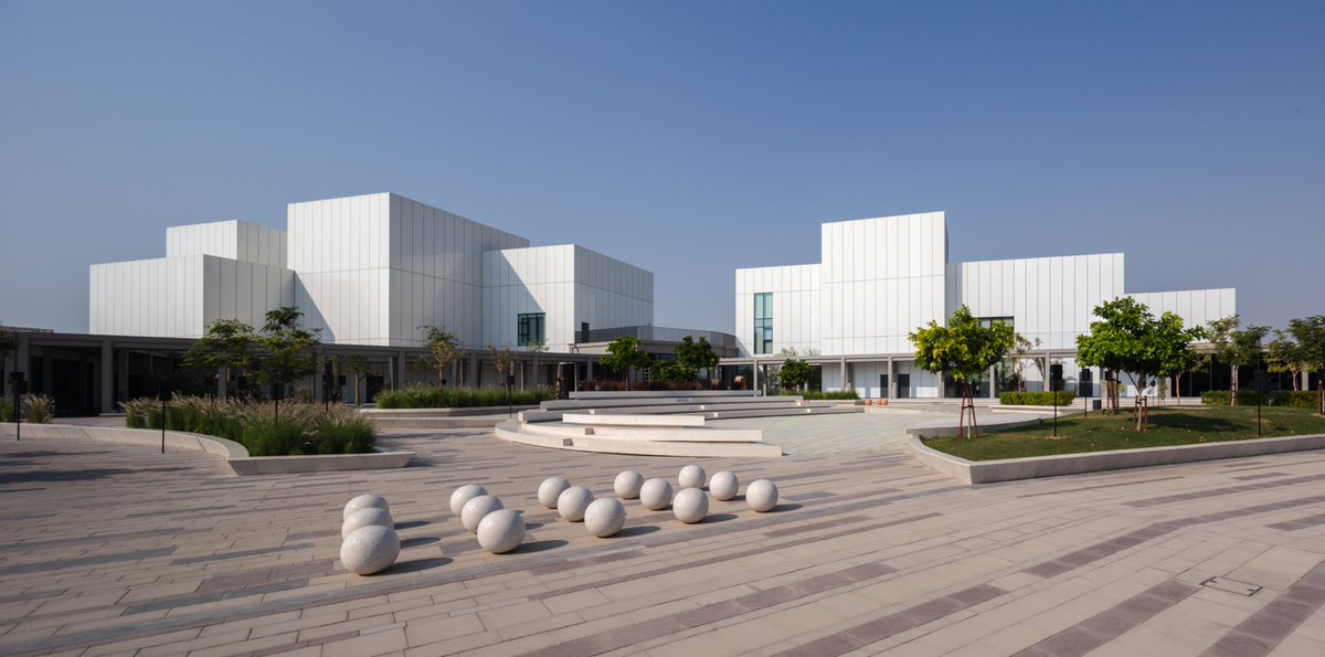 Jameel Arts Centre

Art, landscape, and architecture.
アートと庭園が連続する文化施設です。

Photo by Darren Bradley