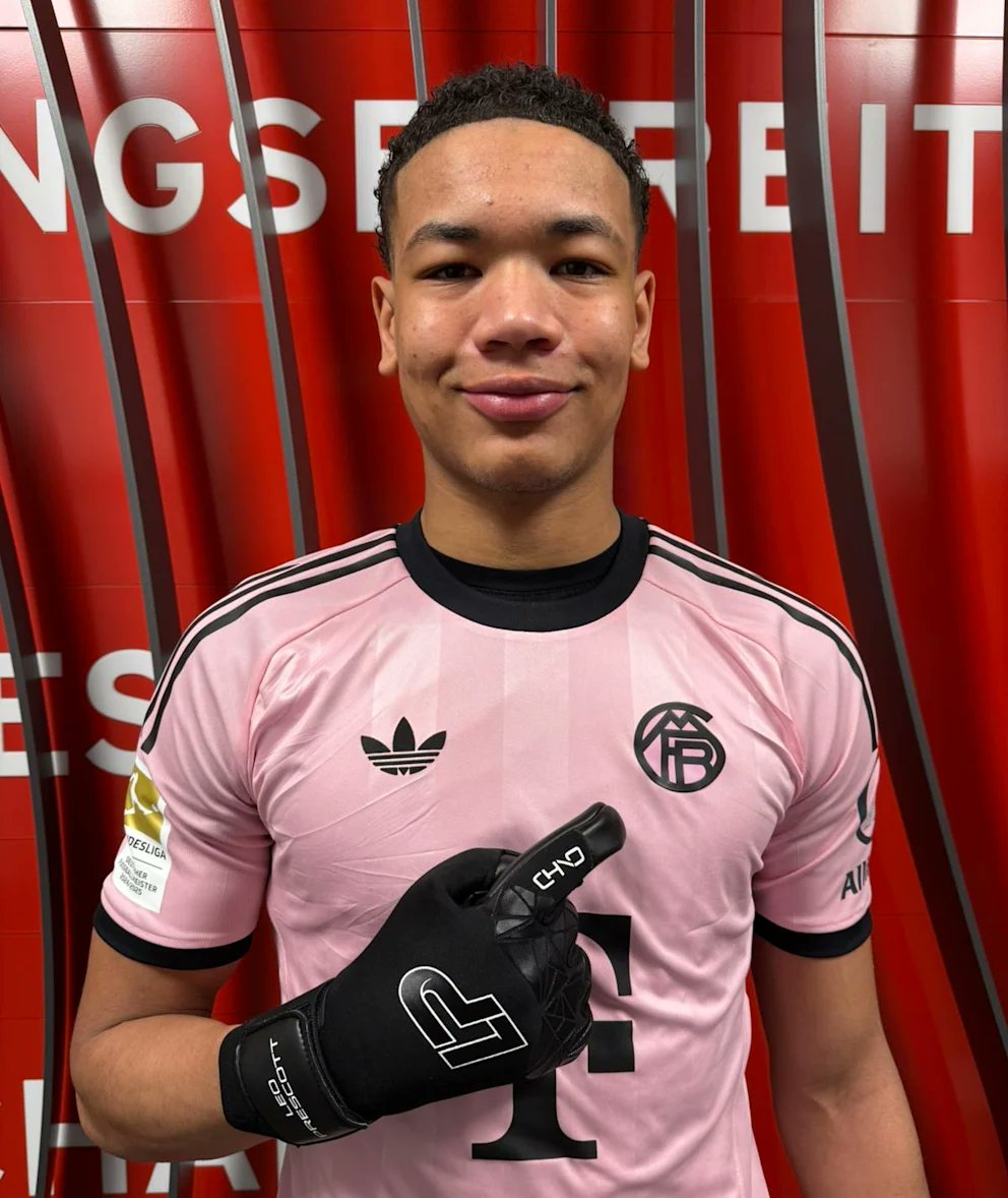 MIK🔴⚪#packmas tweet media