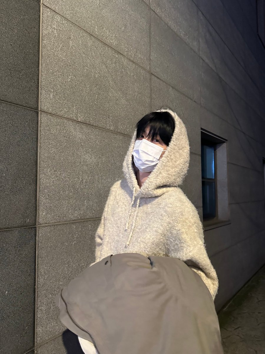 no thoughts just soogyu sharing clothes