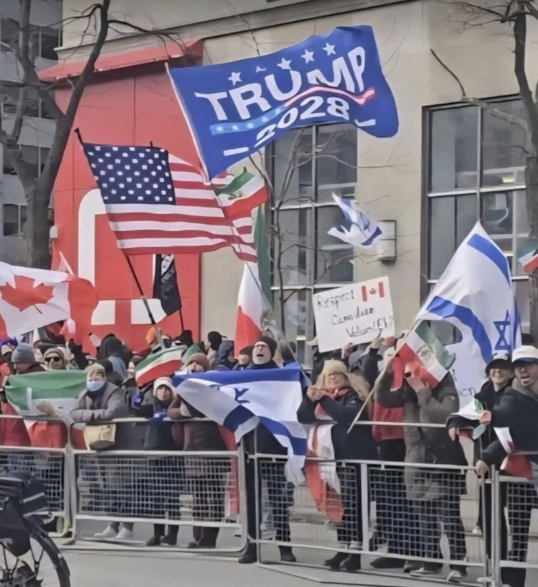 SweetMarie tweet media