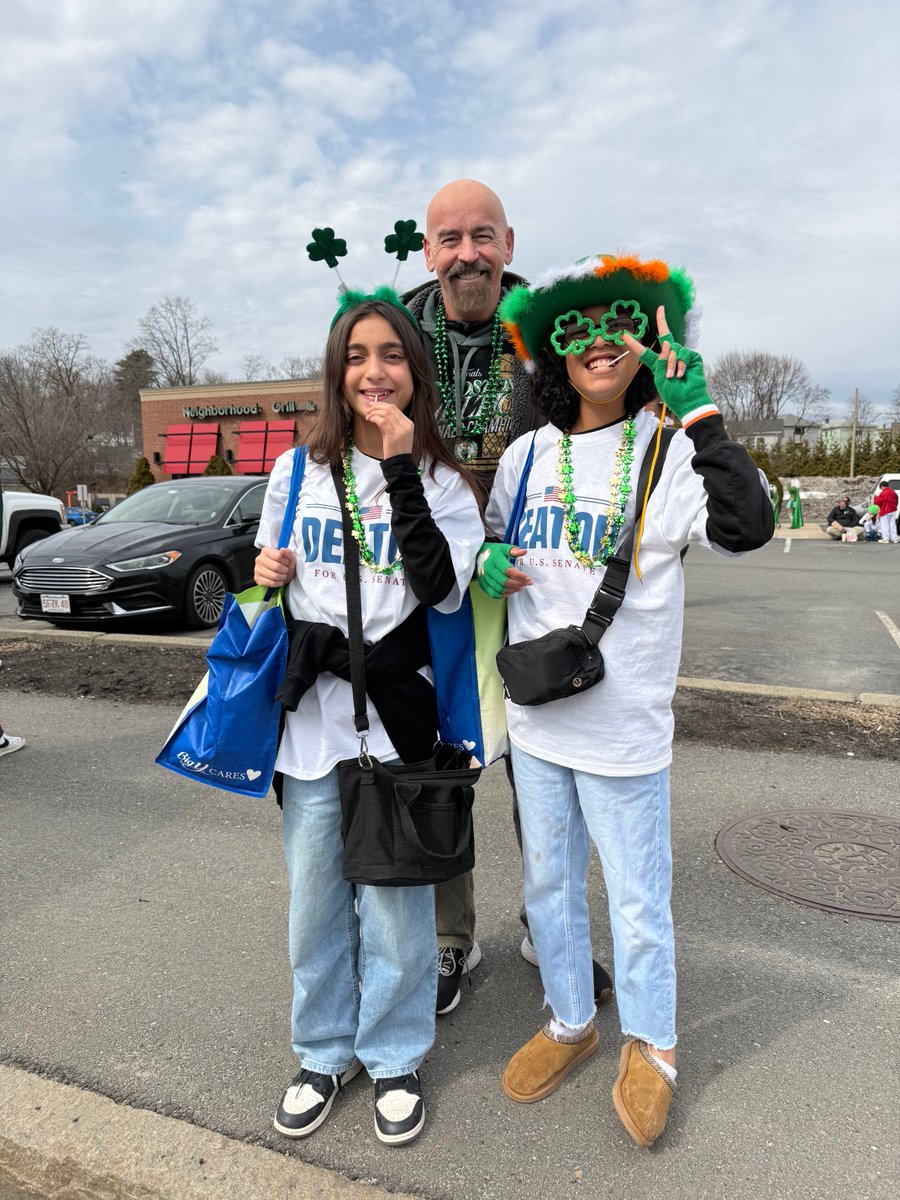 John E Deaton tweet media