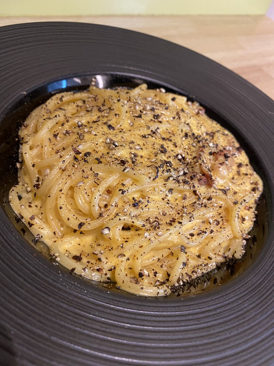 はやお tweet media