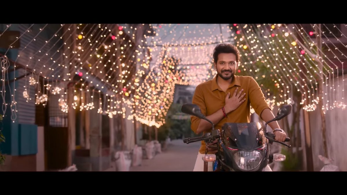 MosapoyinaKodi's tweet photo. Swathi Muthyam is truly underrated film !! 
Comedy works out
Clean and simple 
Thoroughly entertaining 
Music from mahathi sagar is a blast 
It’s biggest mistake is releasing between two biggies !! 

Can’t believe Sitara produced this https://t.co/889NsAIrdT