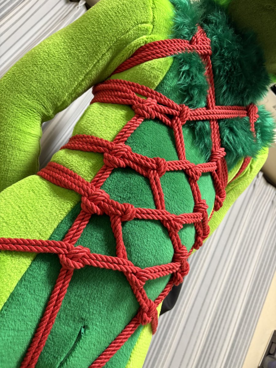 森夜▶️？？？ tweet media