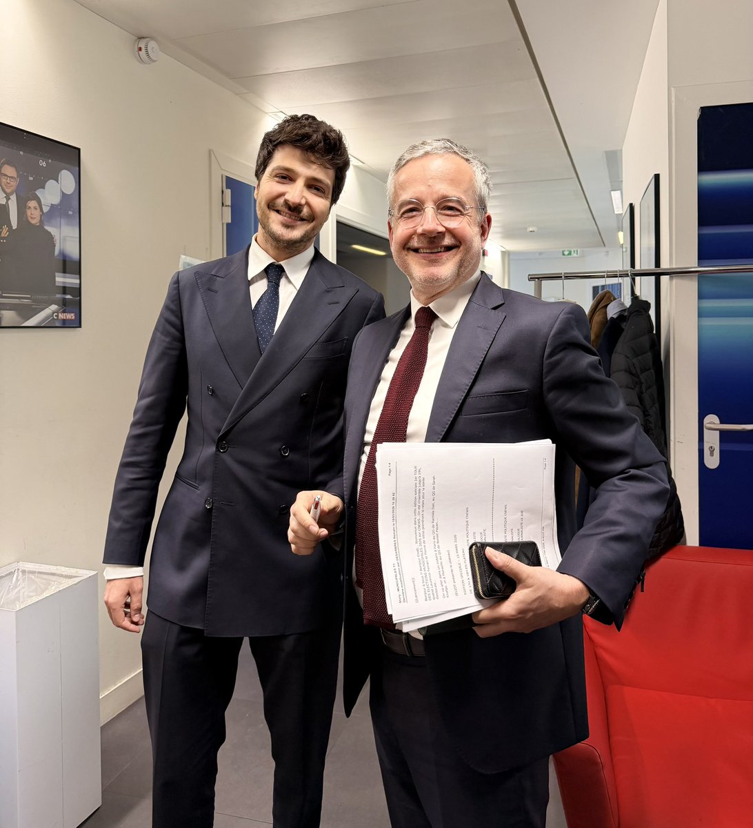 CNEWS Les OFF tweet media