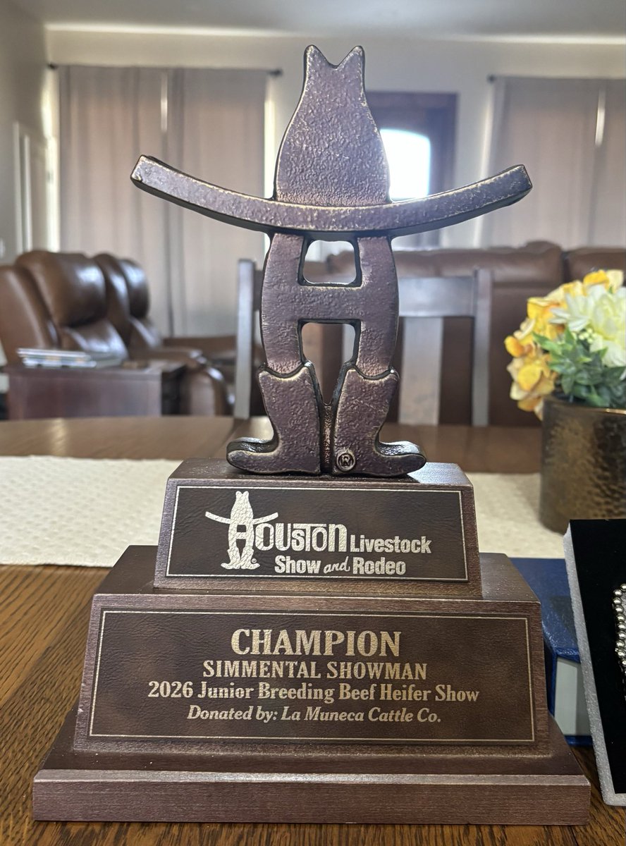 Tyler Van Winkle tweet media