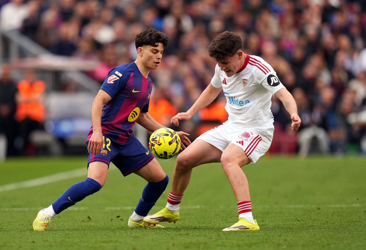 4KMHQ's tweet image. Xavi Espart #BarçaSevilla