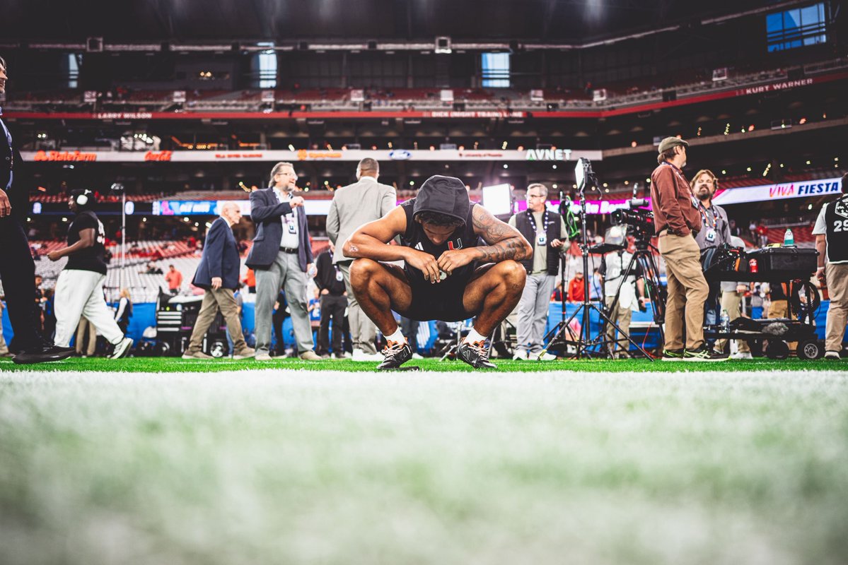 jakobethomas tweet media