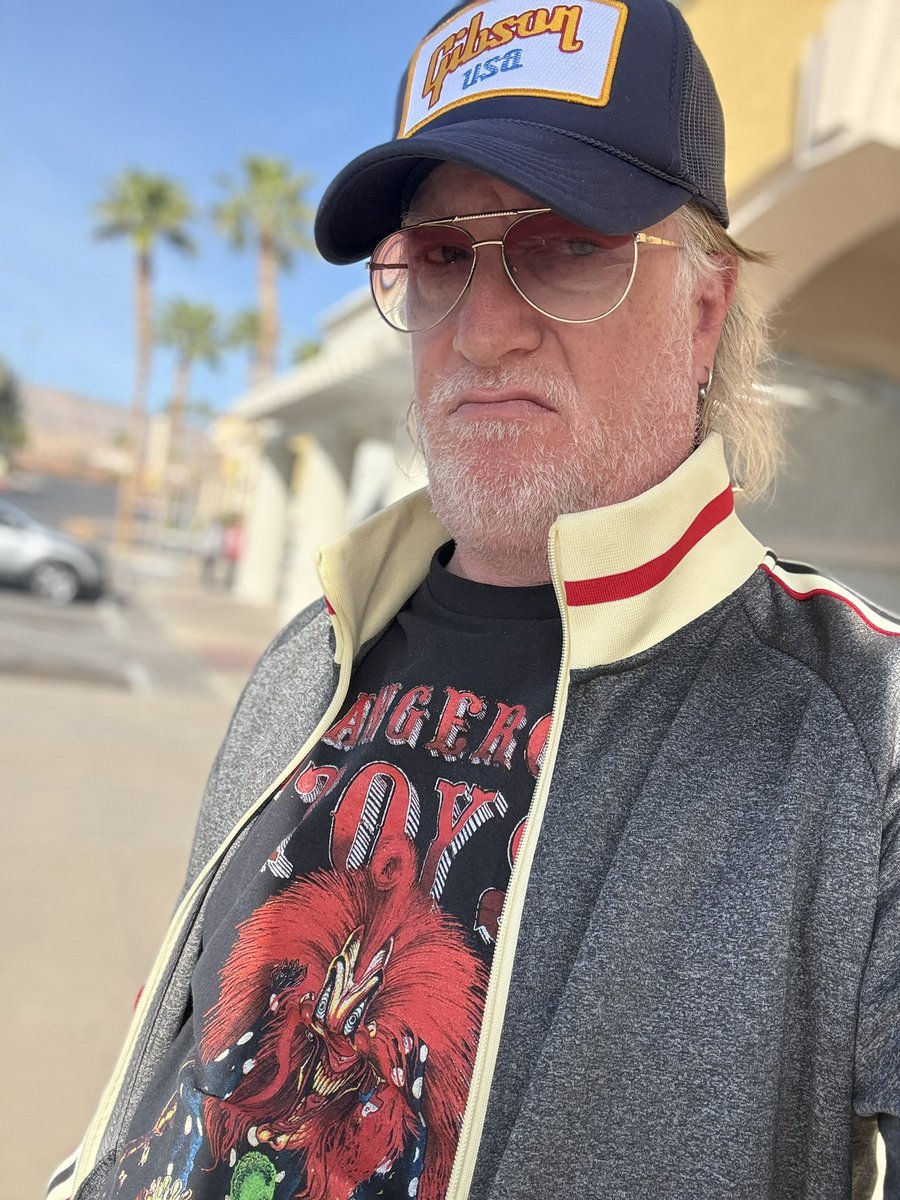 Izzy Presley tweet media